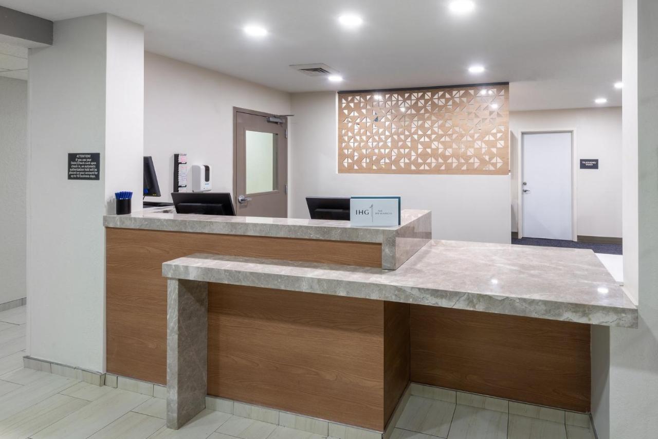 Candlewood Suites Chesapeake-Suffolk By Ihg Eksteriør billede