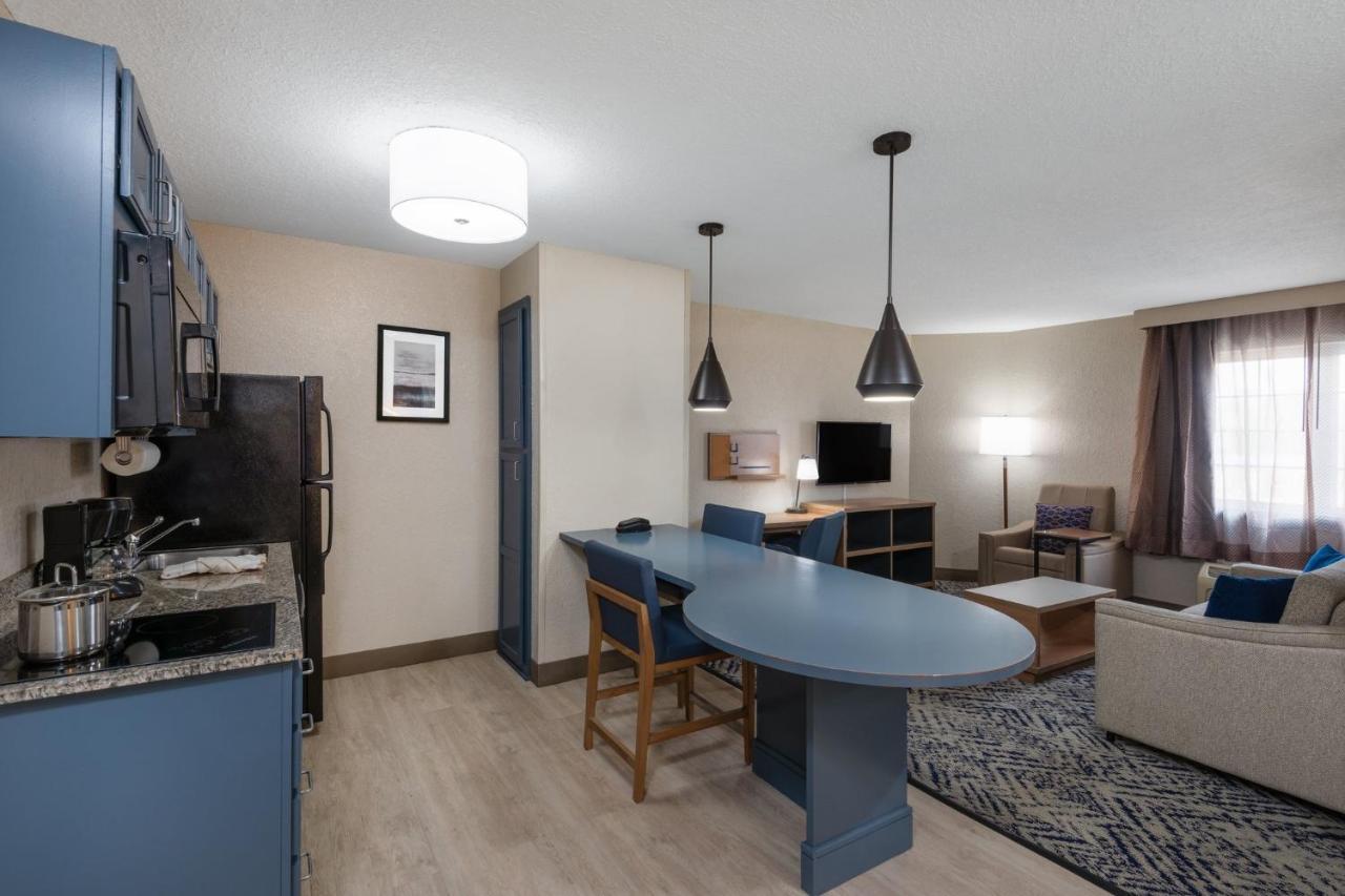 Candlewood Suites Chesapeake-Suffolk By Ihg Eksteriør billede