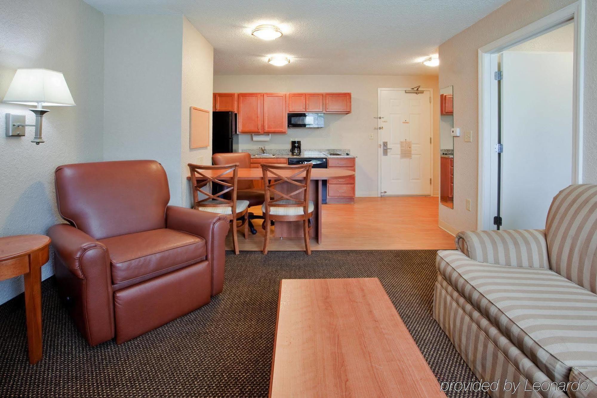 Candlewood Suites Chesapeake-Suffolk By Ihg Eksteriør billede